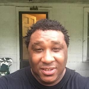 Meet your Posher, Raymond